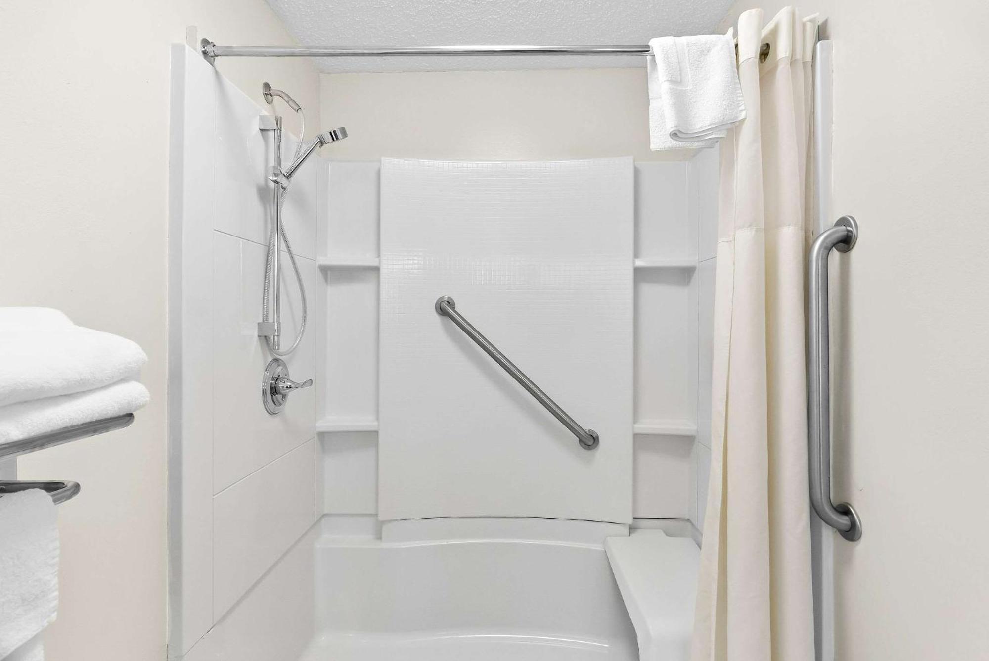 Quality Inn Russellville Екстериор снимка