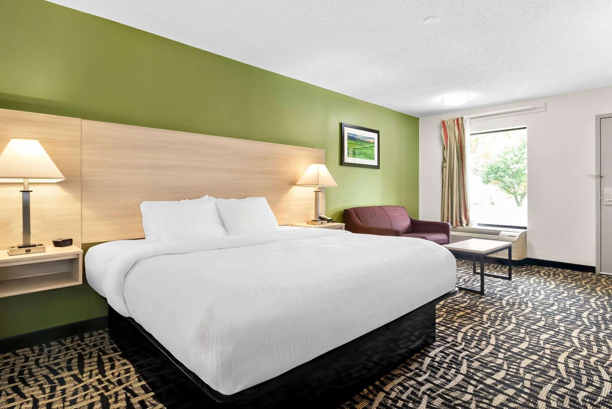 Quality Inn Russellville Екстериор снимка