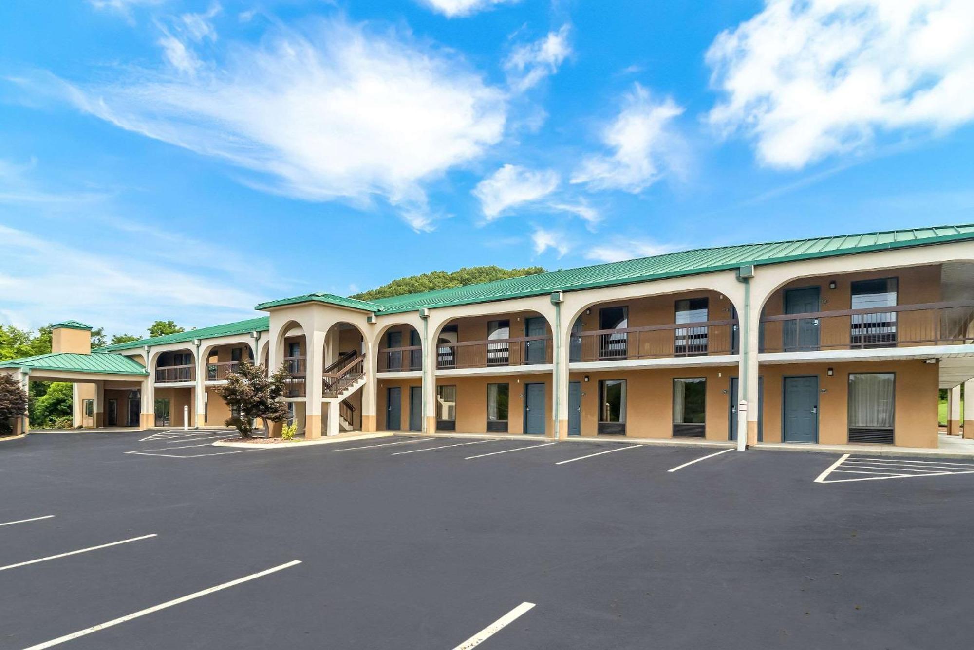 Quality Inn Russellville Екстериор снимка